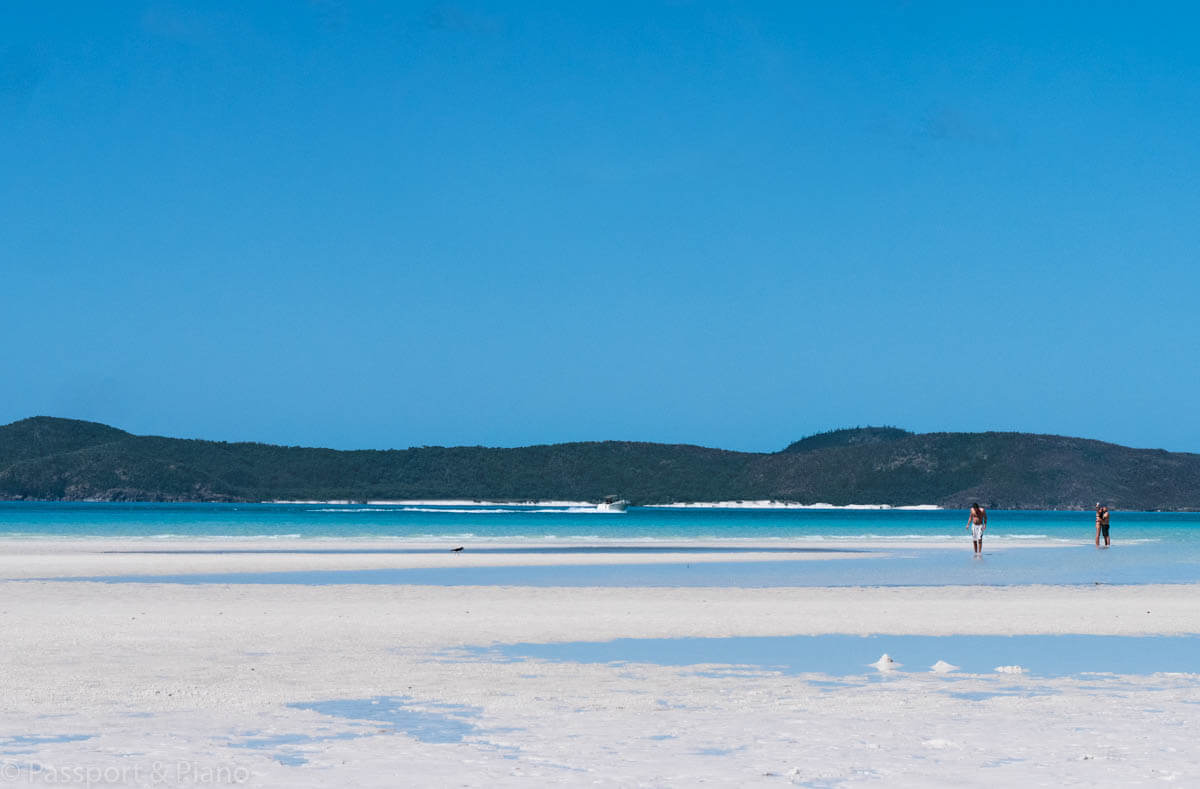Image of the silica sand and beautiful clear water at Whitehaven Beach
