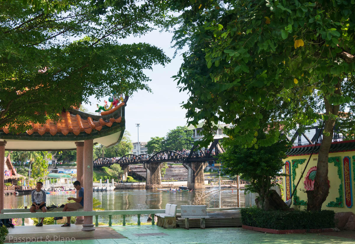 Image of the bridge over River Kwai