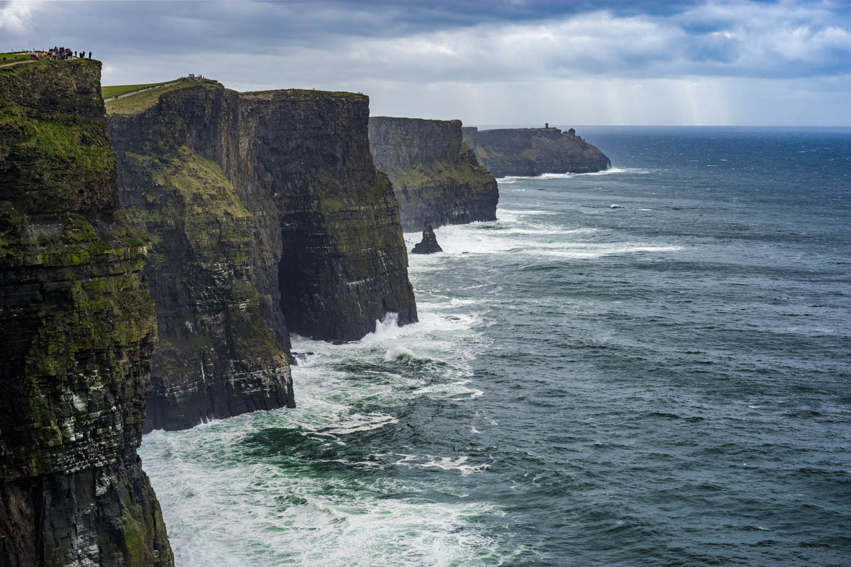 An image of the Cliffs of Moher