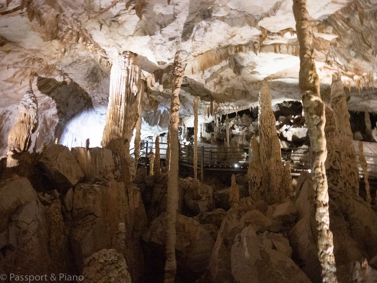 An image of the Kings Chamber in the cave of winds Mulu