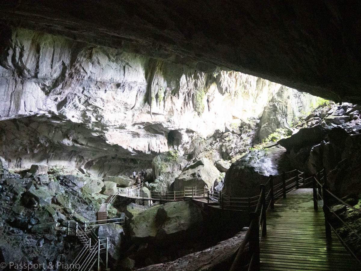 An image of the entrance to Clearwater Cave borneo