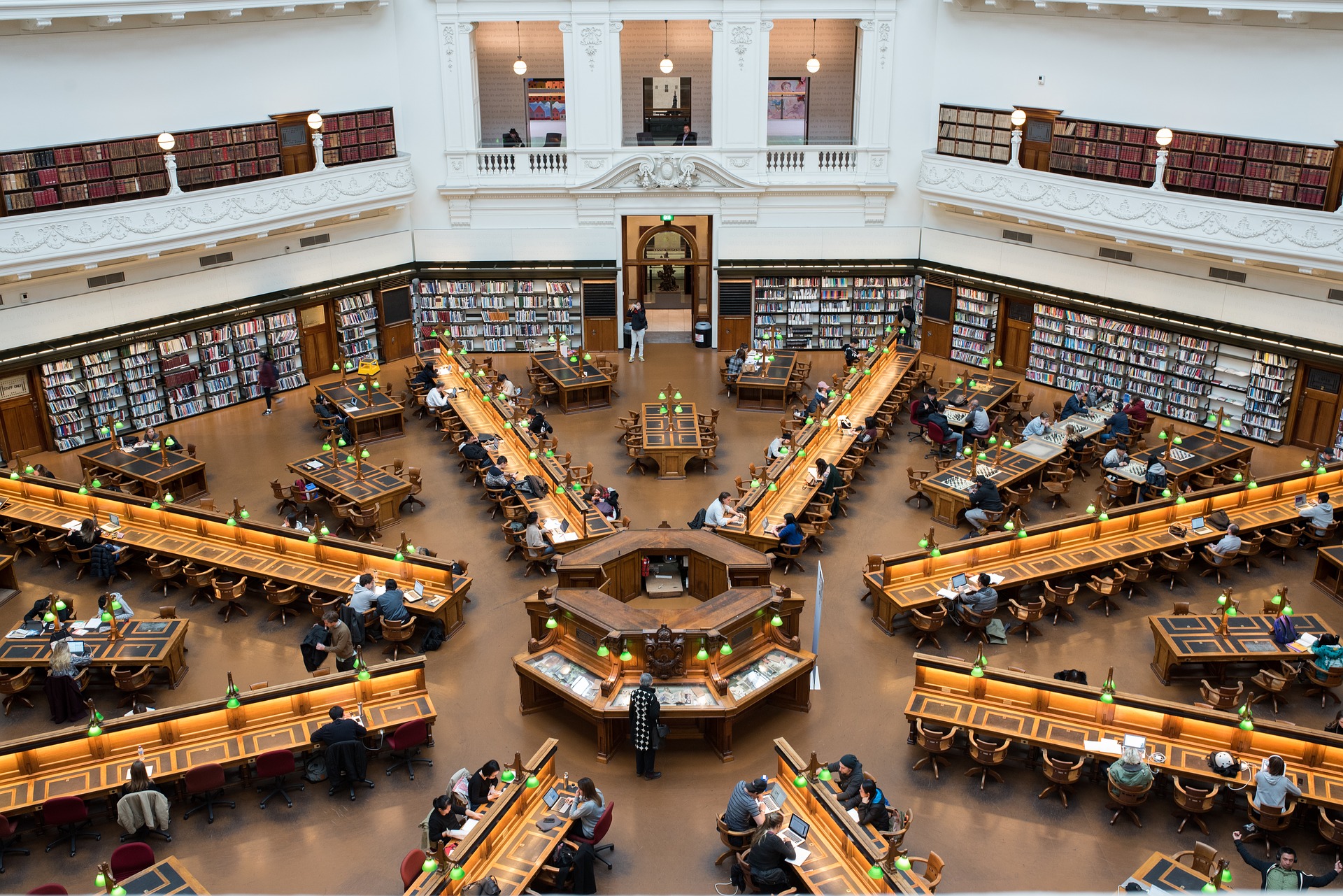 An image of the octagonal reading room at the State Library