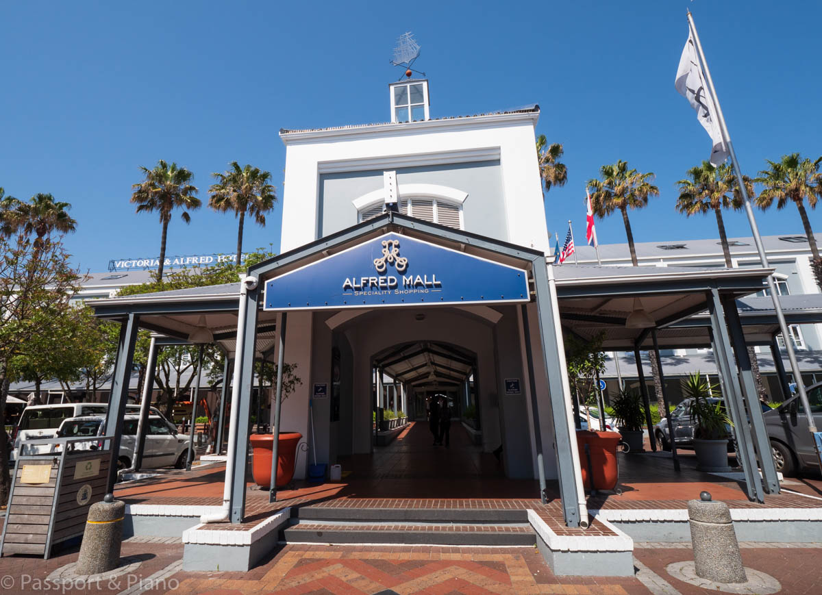 An image of the Alfred Victoria Mall Cape Town Waterfront